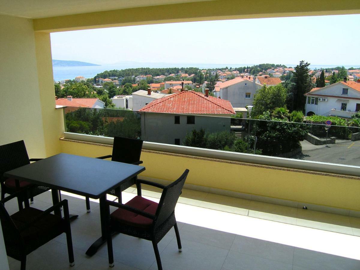 Apartmani Krajinovic Крк Екстер'єр фото