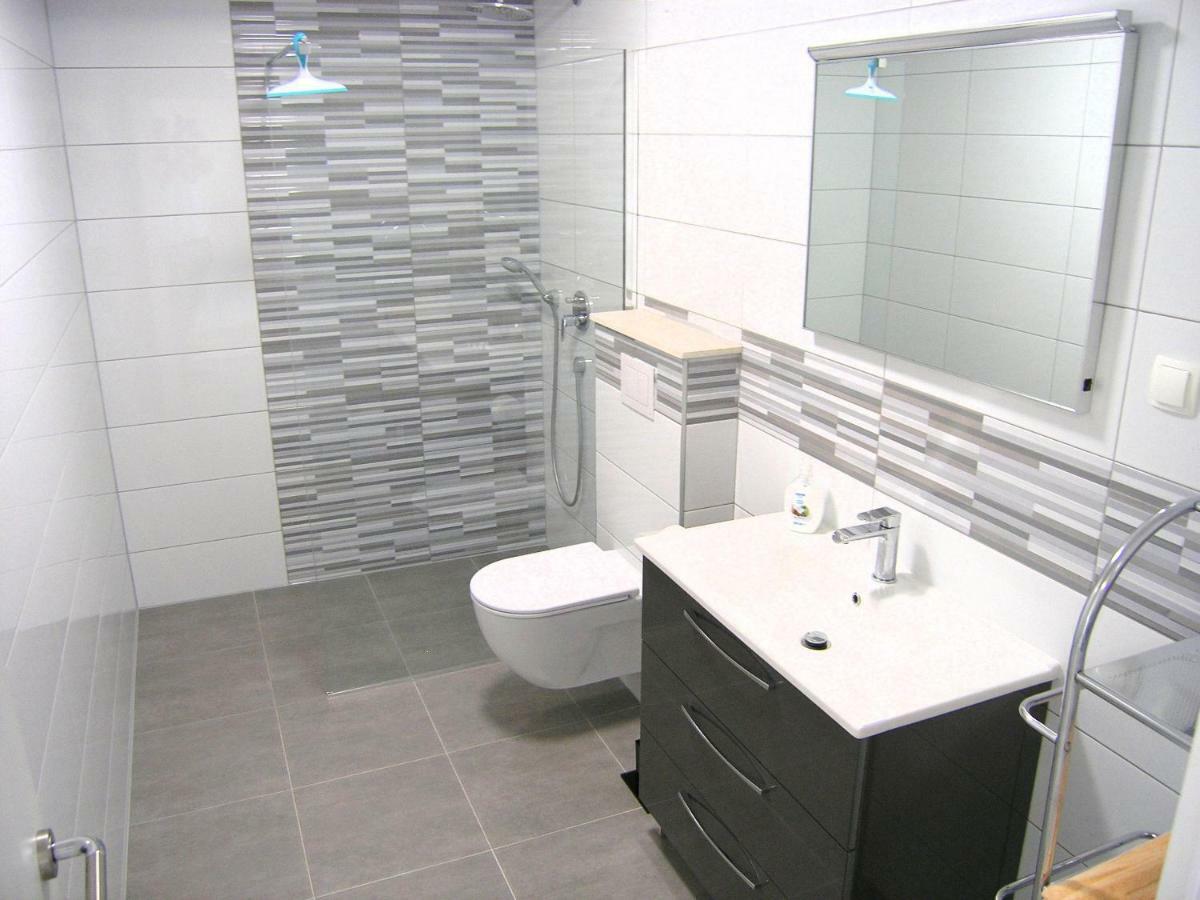 Apartmani Krajinovic Крк Екстер'єр фото