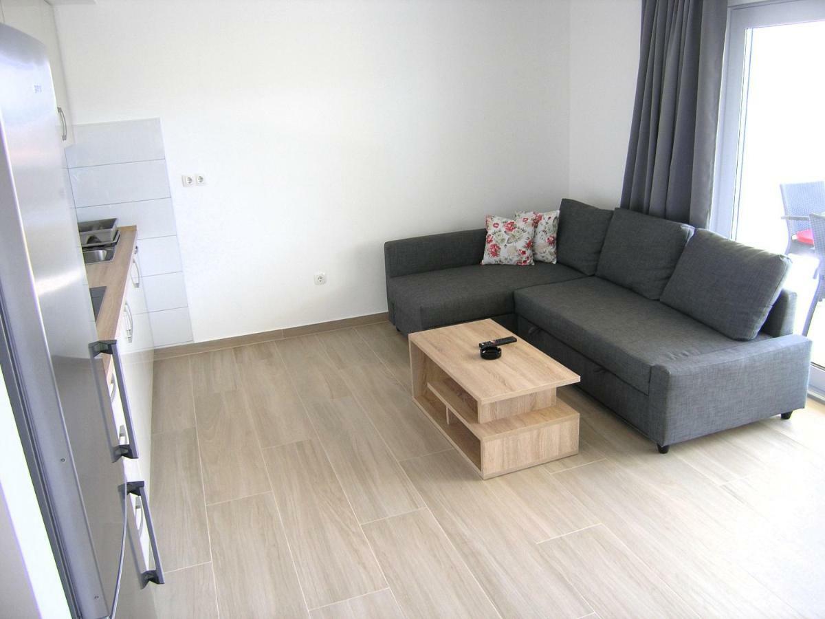 Apartmani Krajinovic Крк Екстер'єр фото